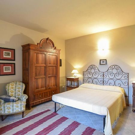 Cozy Apartment In Carcegna Di Miasino No ペッテナスコ エクステリア 写真
